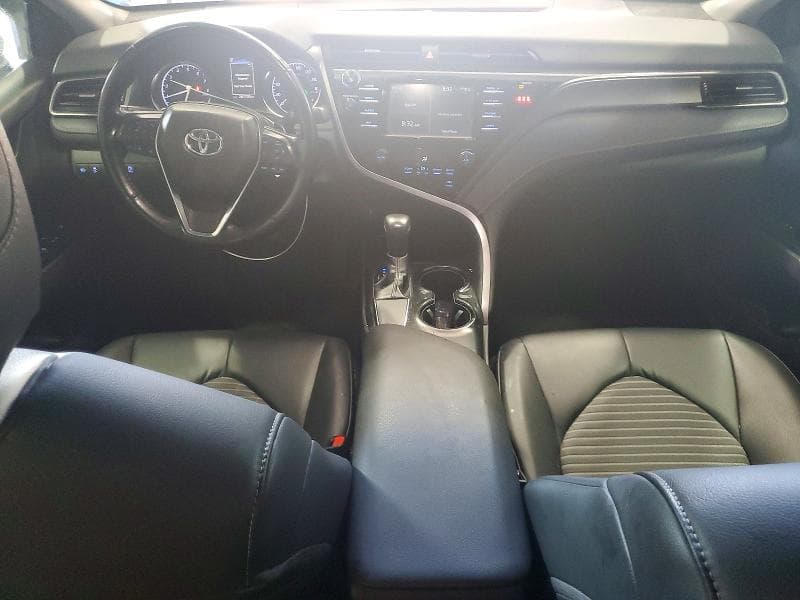 2019 TOYOTA CAMRY SE 8