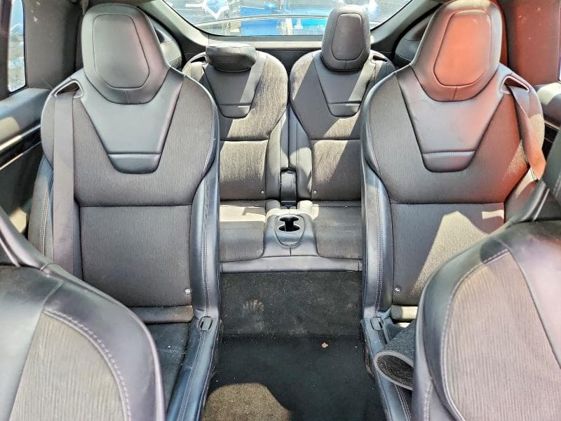 2017 TESLA MODEL X 10