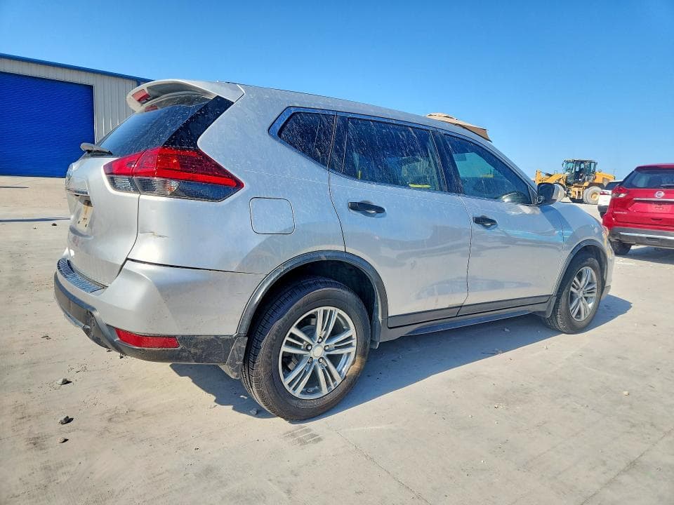 2017 NISSAN ROGUE S 3