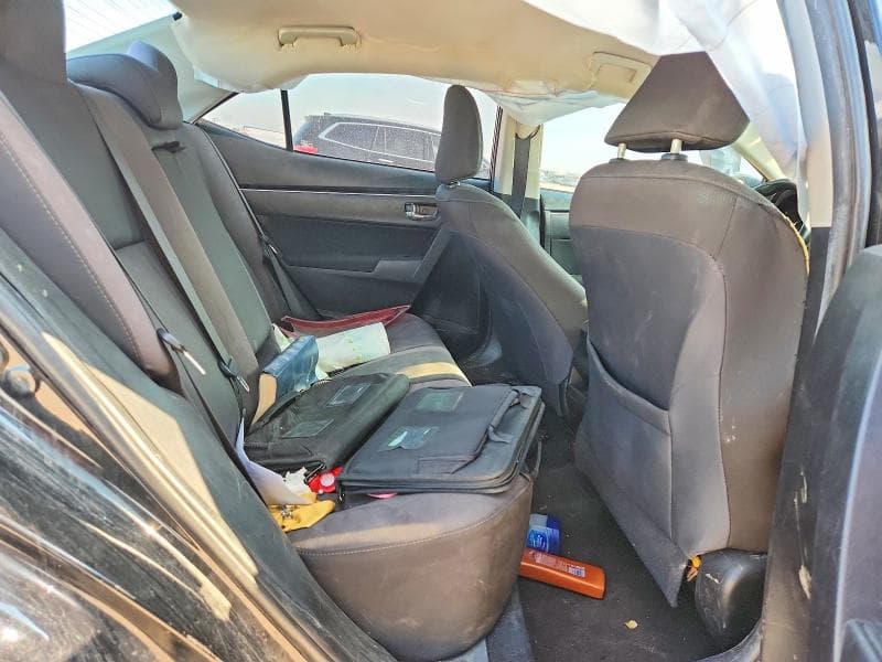 2018 TOYOTA COROLLA SE MANUAL 10