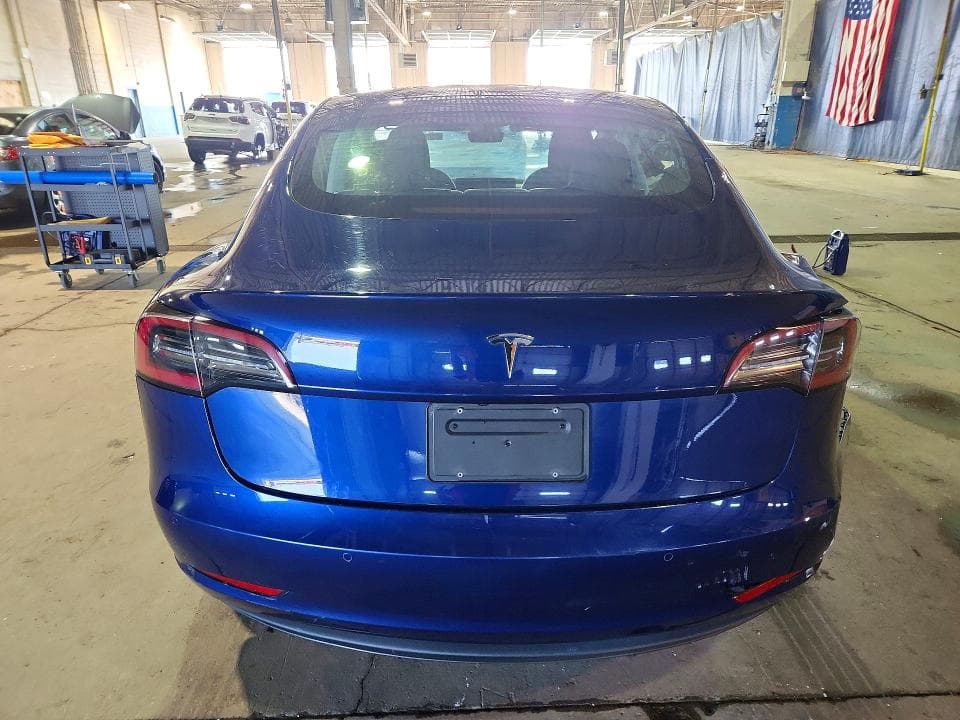 2022 TESLA MODEL 3 6