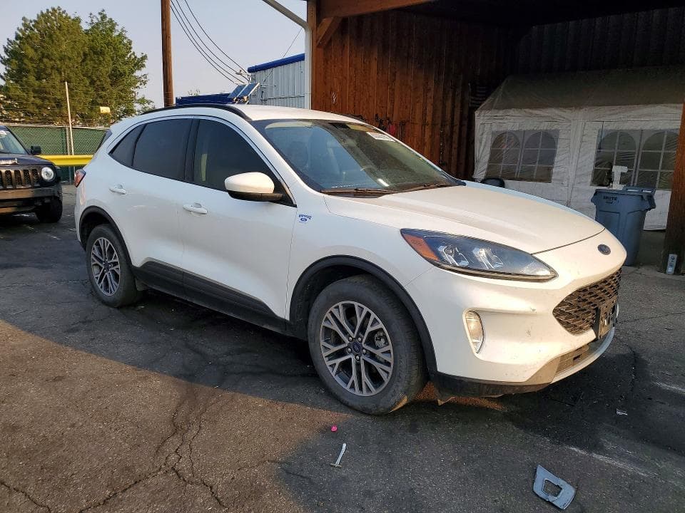 2020 FORD ESCAPE SEL 4