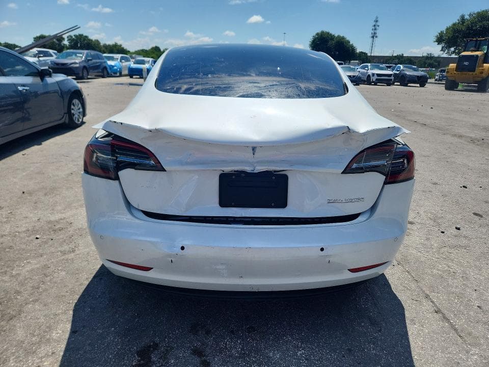 2021 TESLA MODEL 3 6