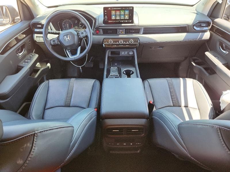2025 HONDA PILOT TOURING 8