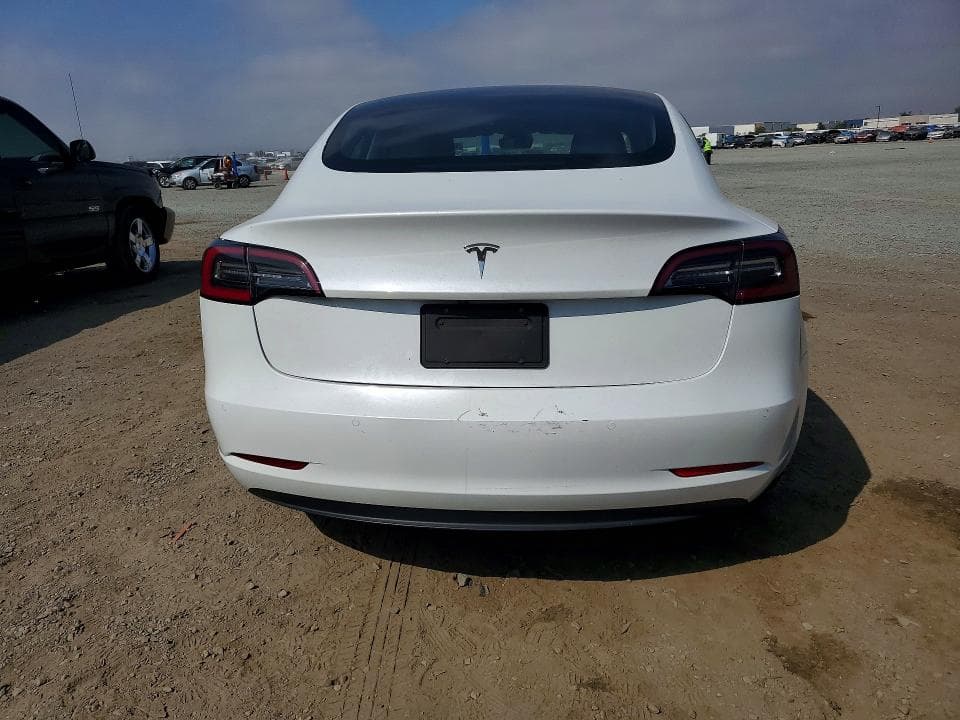 2022 TESLA MODEL 3 6