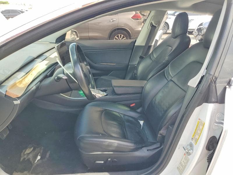 2018 TESLA MODEL 3 7
