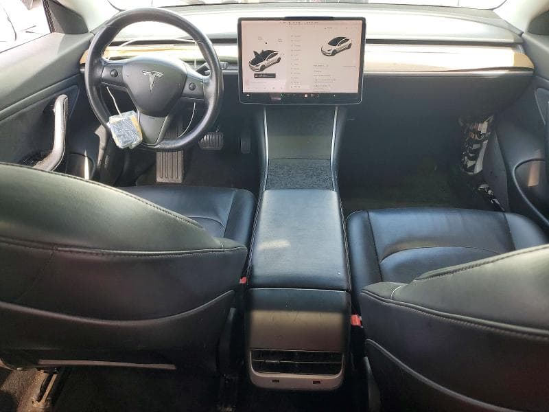 2018 TESLA MODEL 3 8