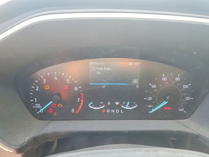 2021 FORD ESCAPE SE SE 9