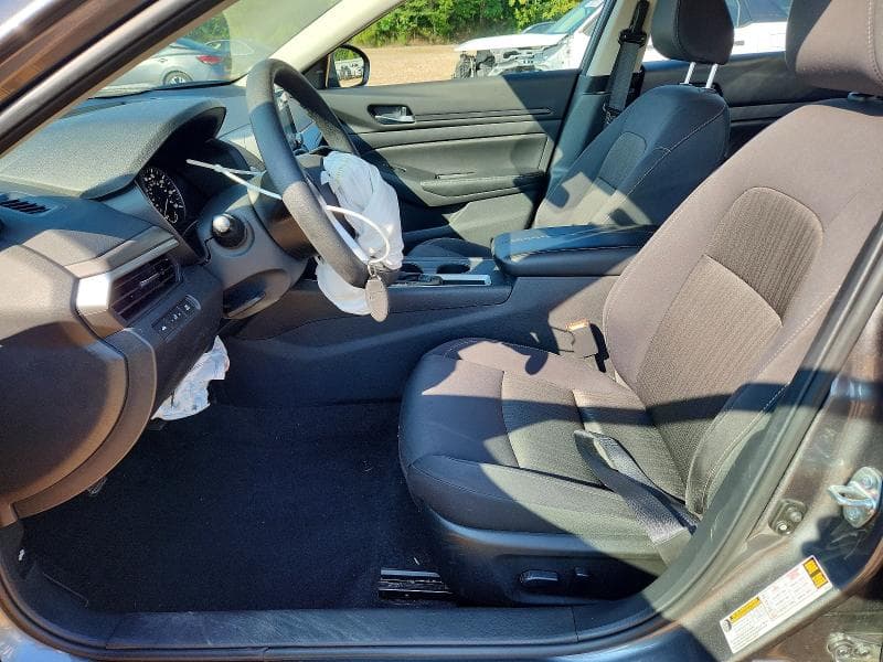 2025 NISSAN ALTIMA SV 7