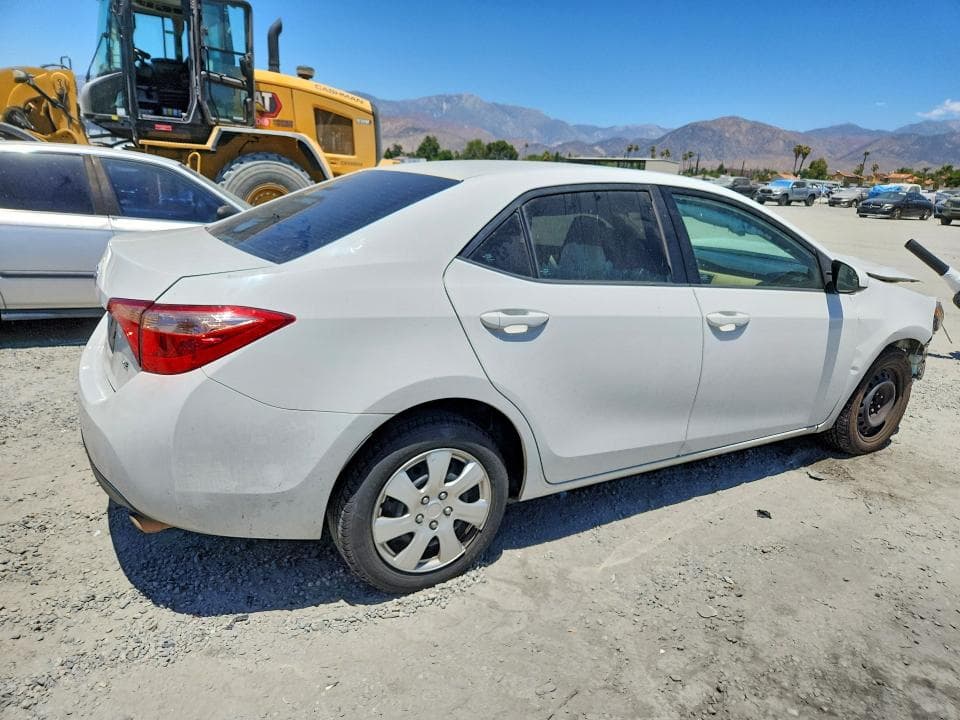 2017 TOYOTA COROLLA LE LE 3