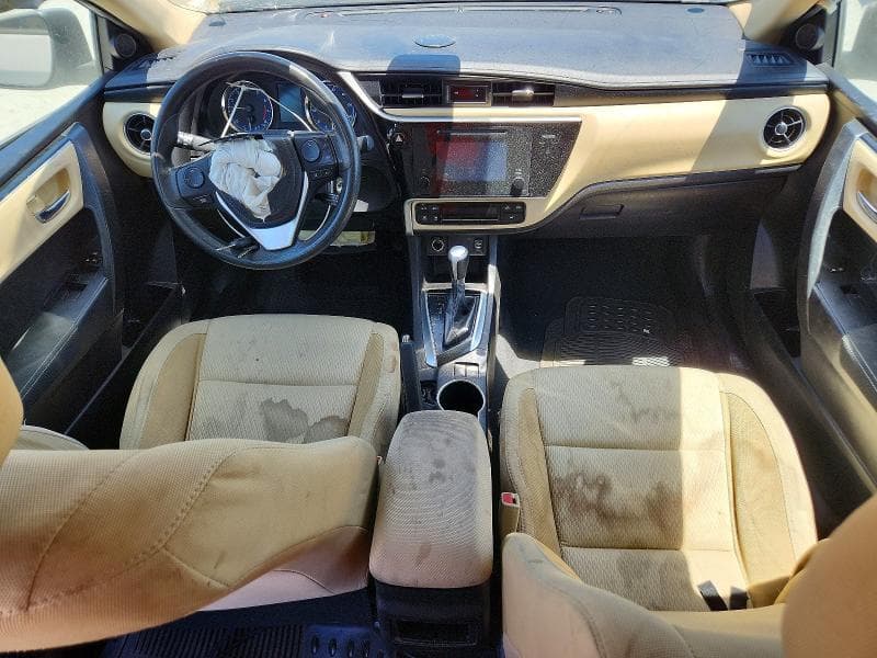 2017 TOYOTA COROLLA LE LE 8