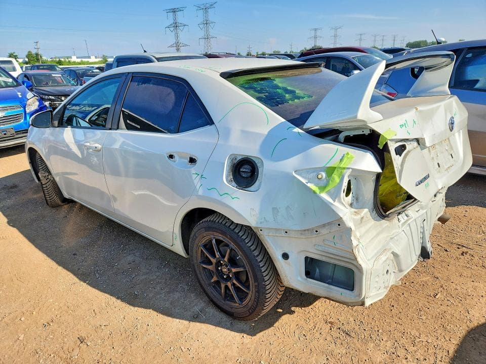 2018 TOYOTA COROLLA LE 2