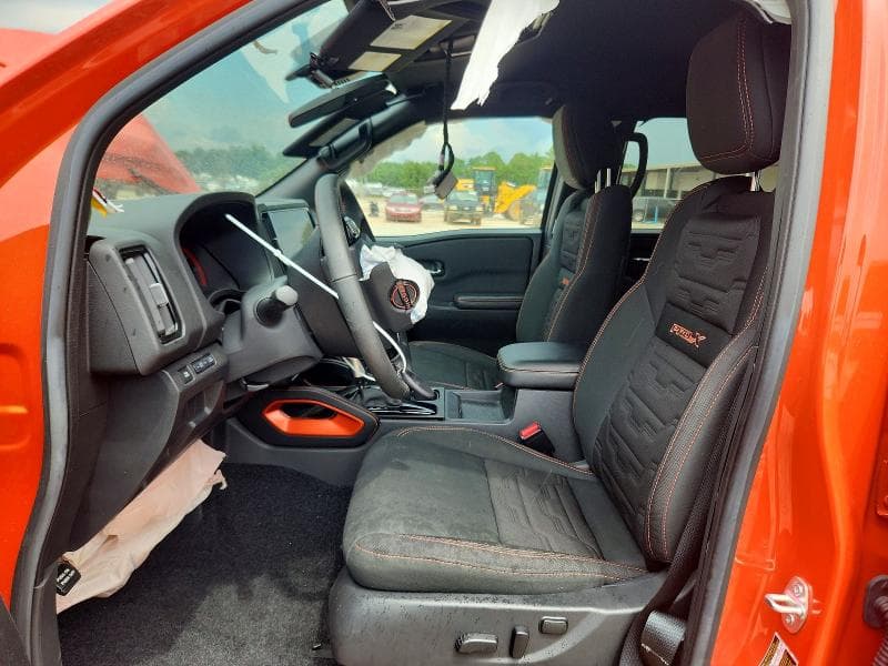 2025 NISSAN FRONTIER PRO-X 7