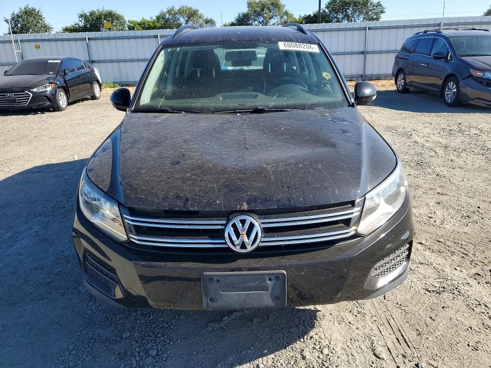 2017 VOLKSWAGEN TIGUAN S 5