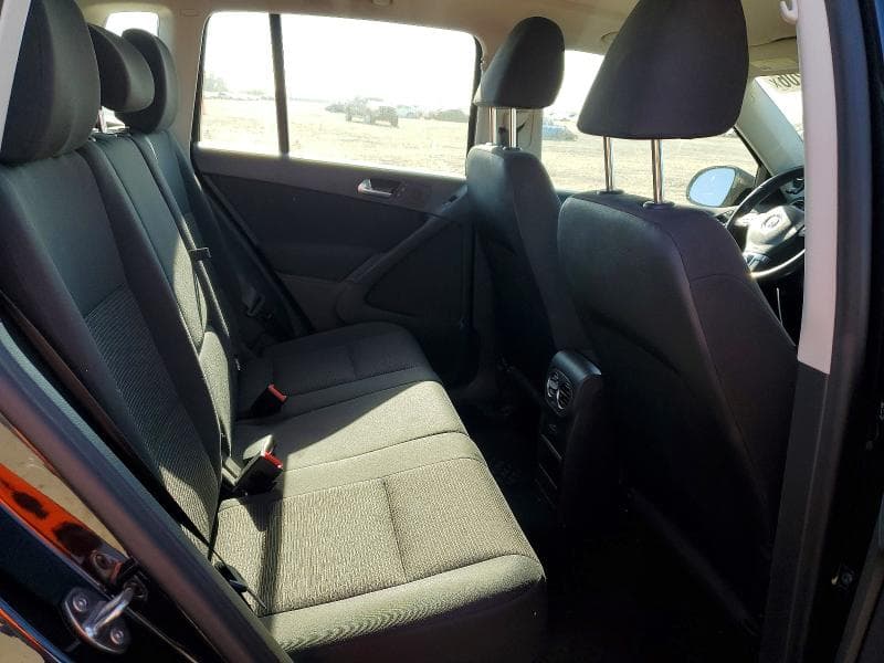2017 VOLKSWAGEN TIGUAN S 10