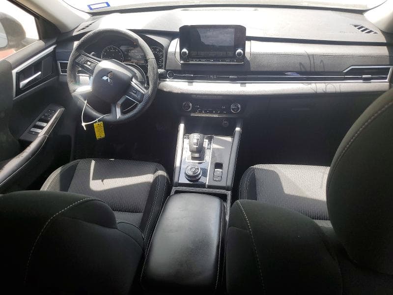 2022 MITSUBISHI OUTLANDER ES 8
