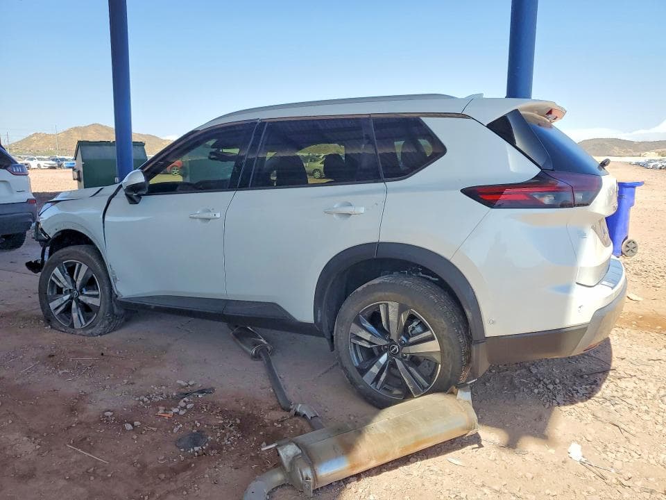 2024 NISSAN ROGUE SL 2