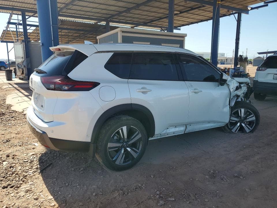 2024 NISSAN ROGUE SL 3