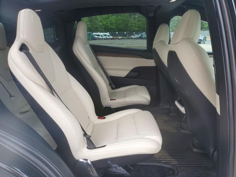2023 TESLA MODEL X 11