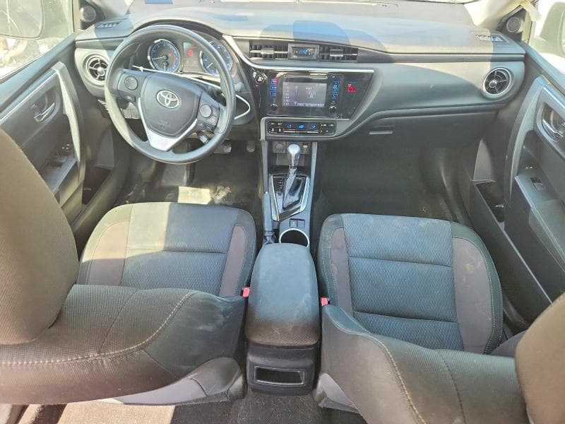 2018 TOYOTA COROLLA LE 8
