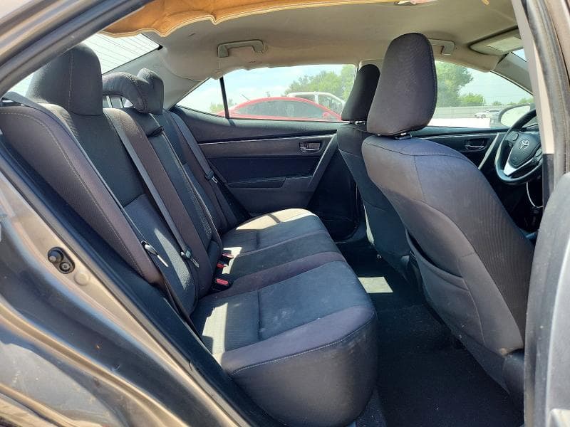 2018 TOYOTA COROLLA LE 10