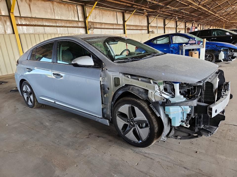 2020 HYUNDAI IONIQ SEL 4