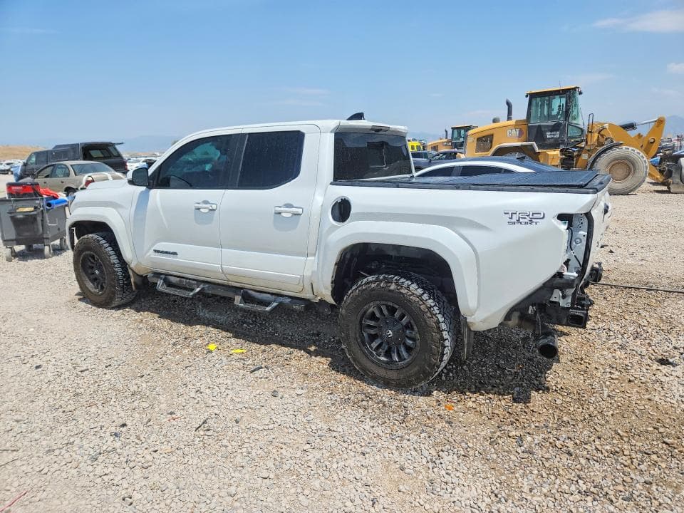 2024 TOYOTA TACOMA TRD SPORT 2