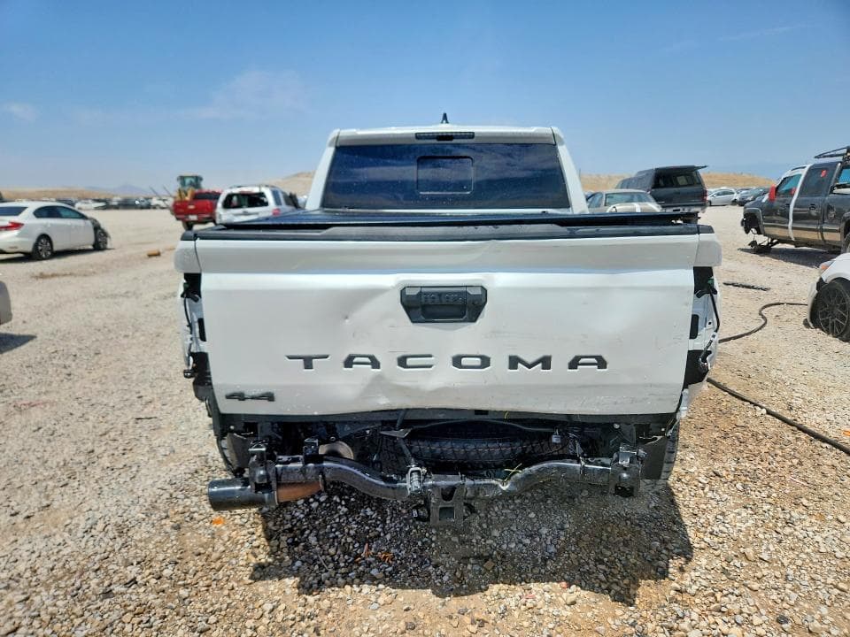 2024 TOYOTA TACOMA TRD SPORT 6