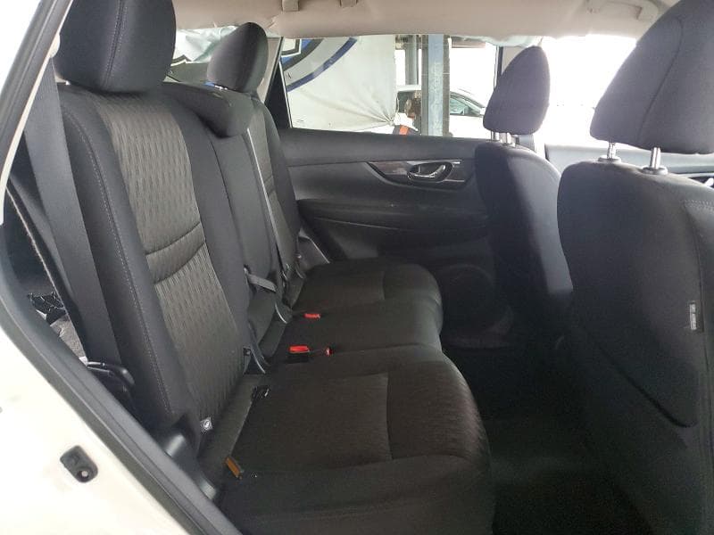 2017 NISSAN ROGUE SV 10