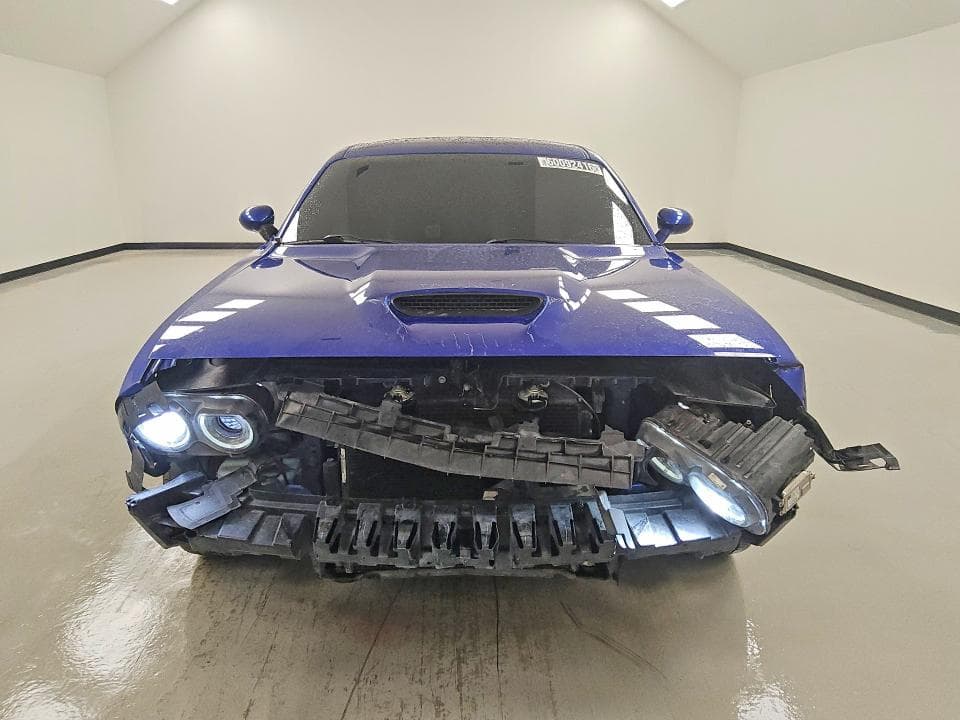 2022 DODGE CHALLENGER R/T 5