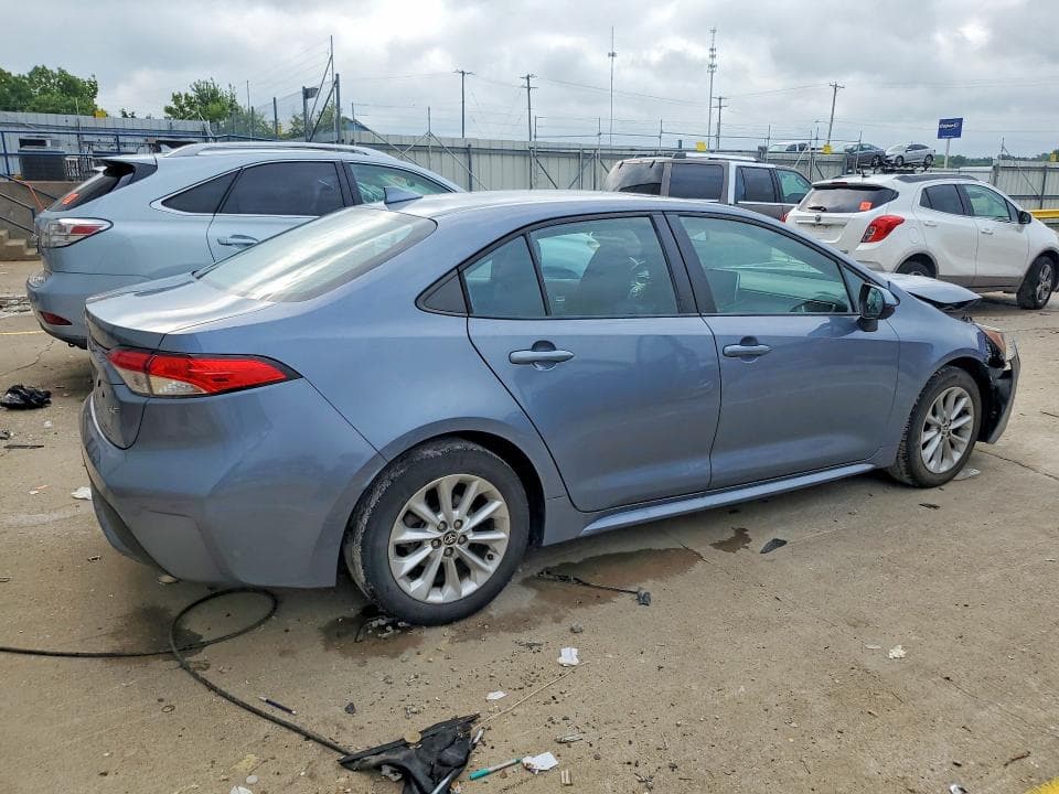 2020 TOYOTA COROLLA LE 3