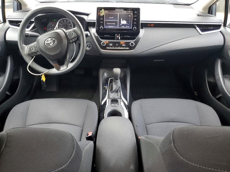 2020 TOYOTA COROLLA LE 8