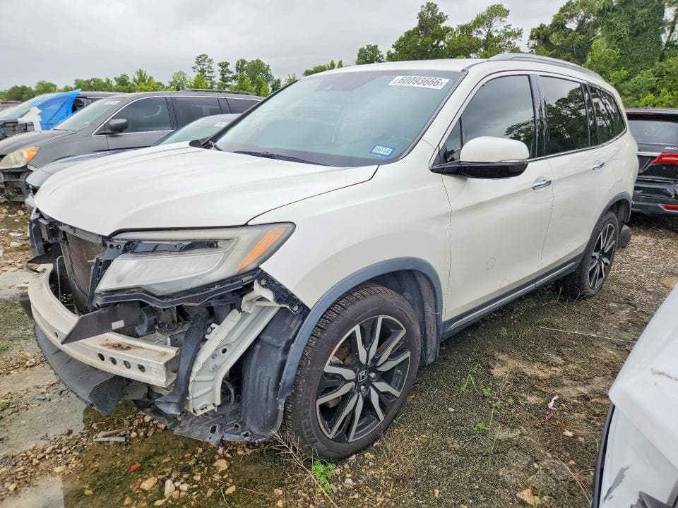 2019 HONDA PILOT TOURING 1