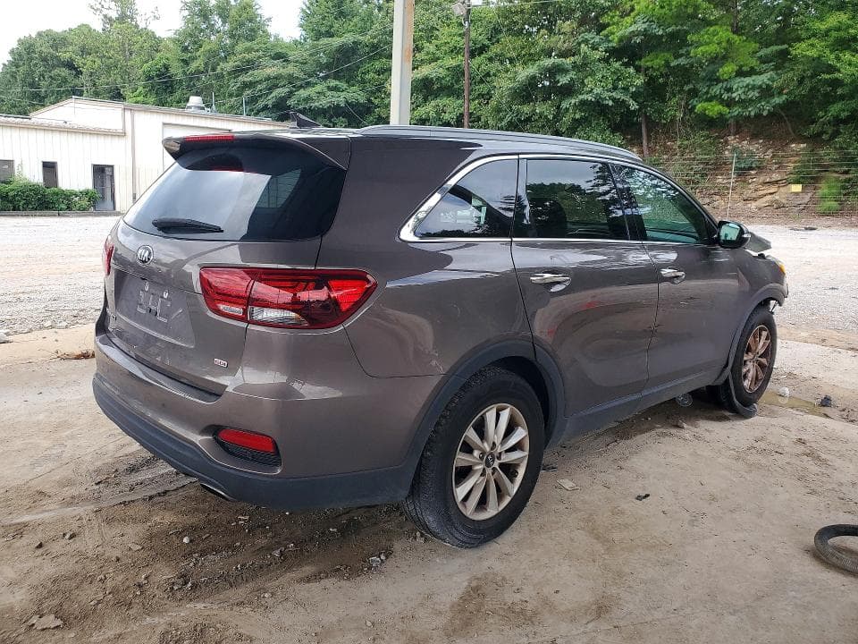 2019 KIA SORENTO LX 3