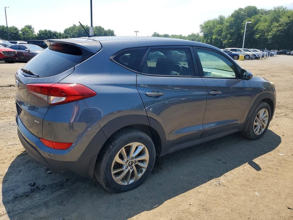 2018 HYUNDAI TUCSON SE SE 3