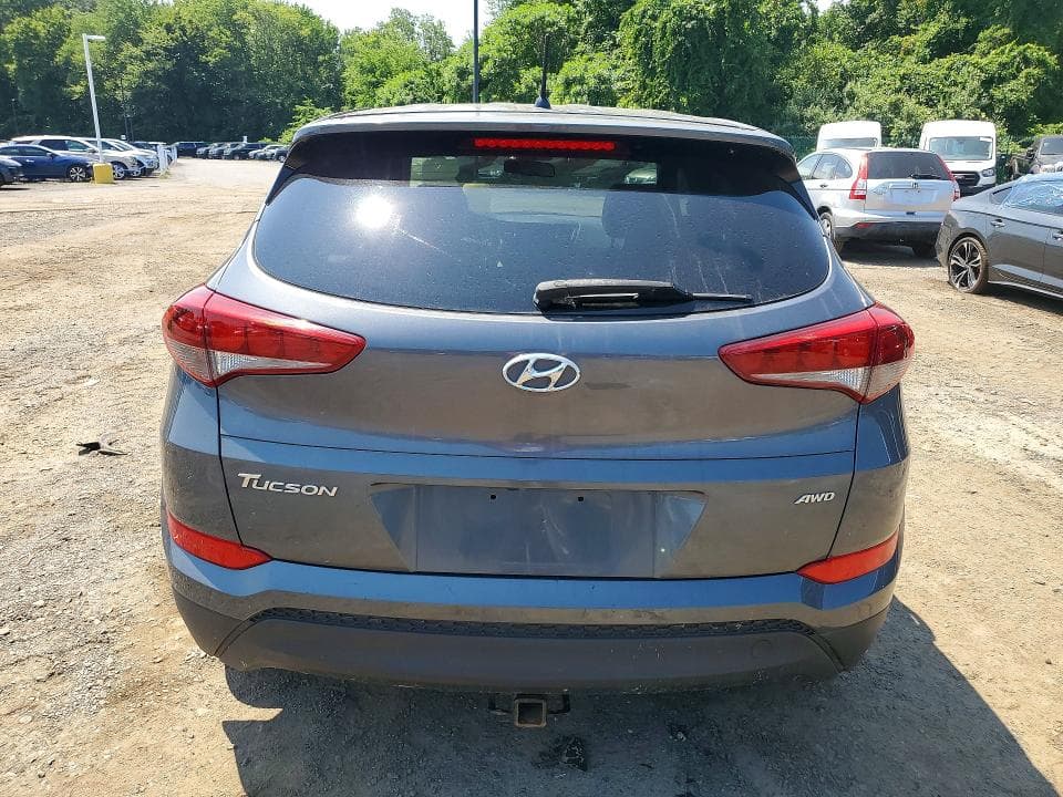 2018 HYUNDAI TUCSON SE SE 6