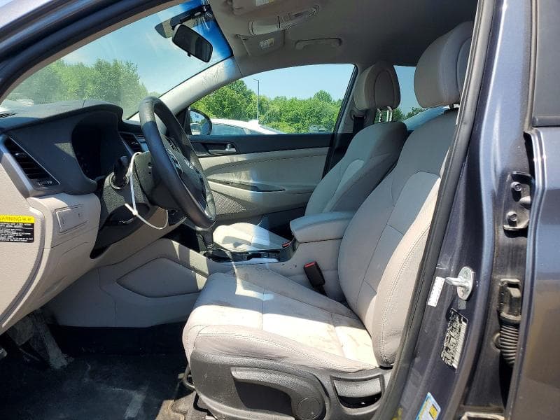 2018 HYUNDAI TUCSON SE SE 7