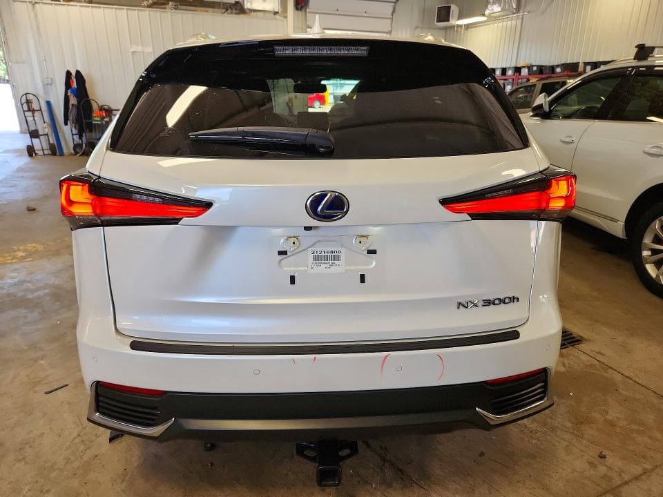 2021 LEXUS NX 300H BASE 6