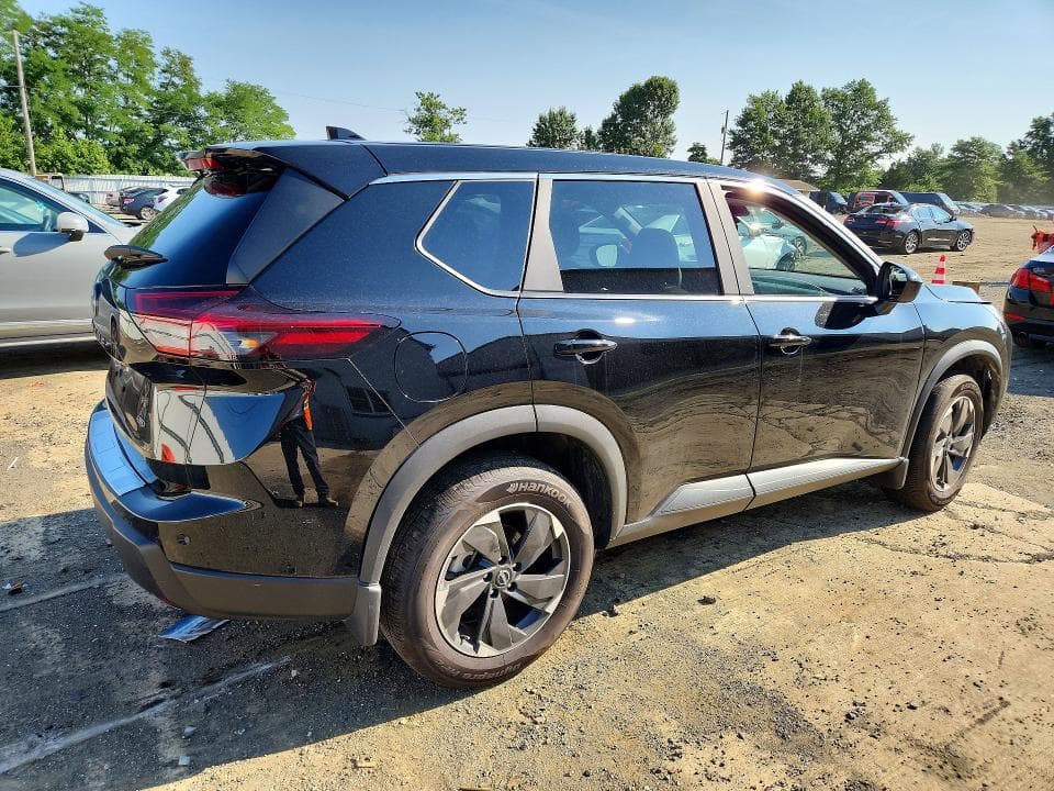 2026 NISSAN ROGUE SV 3