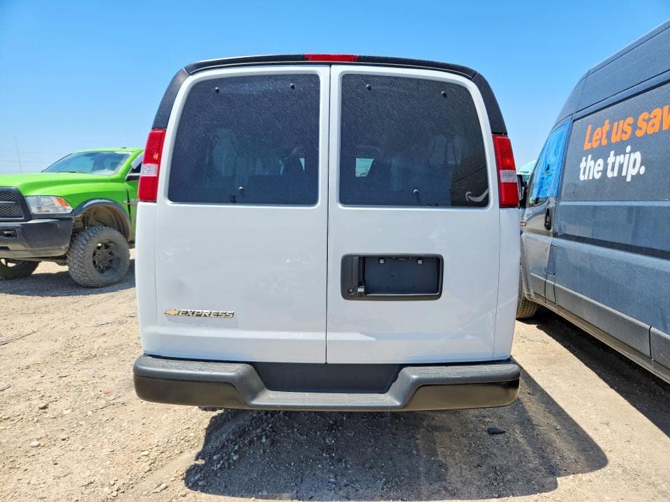 2025 CHEVROLET EXPRESS G3500 LS PASSENGER VAN 6