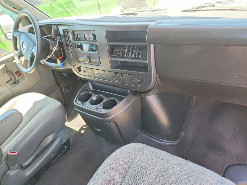 2025 CHEVROLET EXPRESS G3500 LS PASSENGER VAN 8