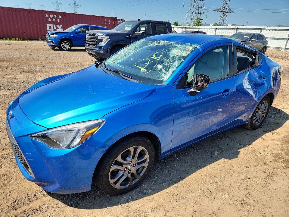 2019 TOYOTA YARIS LE - 1