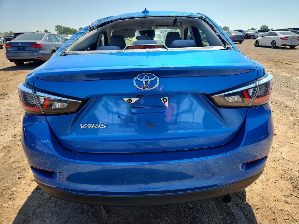 2019 TOYOTA YARIS LE 6