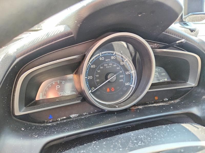 2019 TOYOTA YARIS LE 9