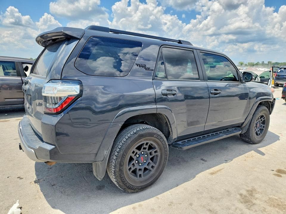 2024 TOYOTA 4RUNNER TRD OFF-ROAD PREMIUM 3