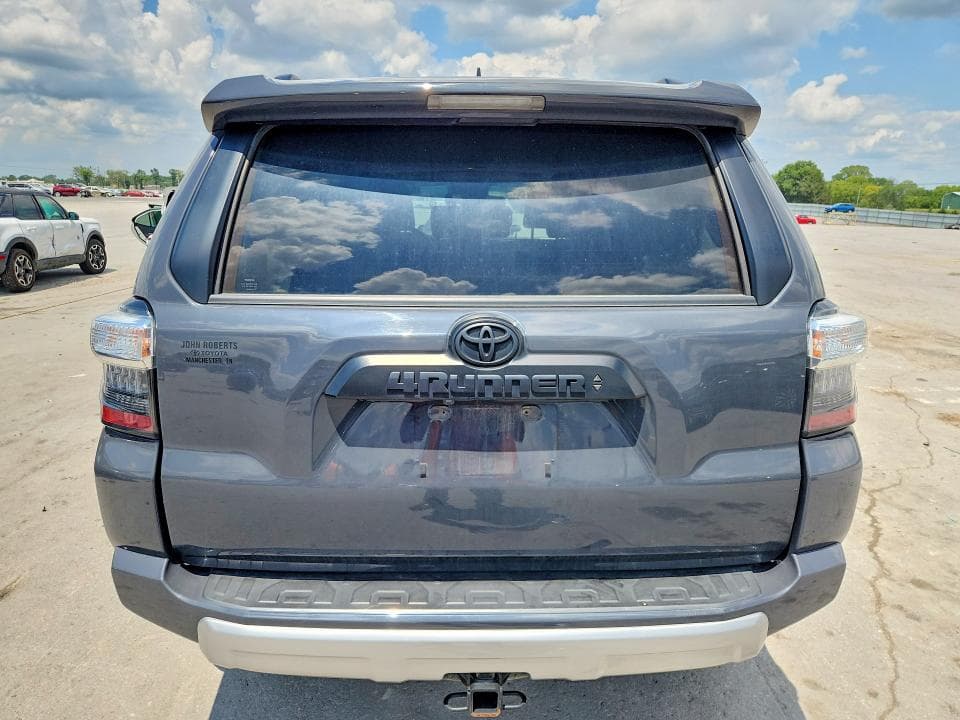 2024 TOYOTA 4RUNNER TRD OFF-ROAD PREMIUM 6