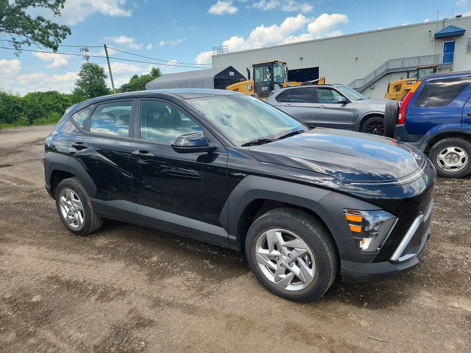 2024 HYUNDAI KONA SE SE 4