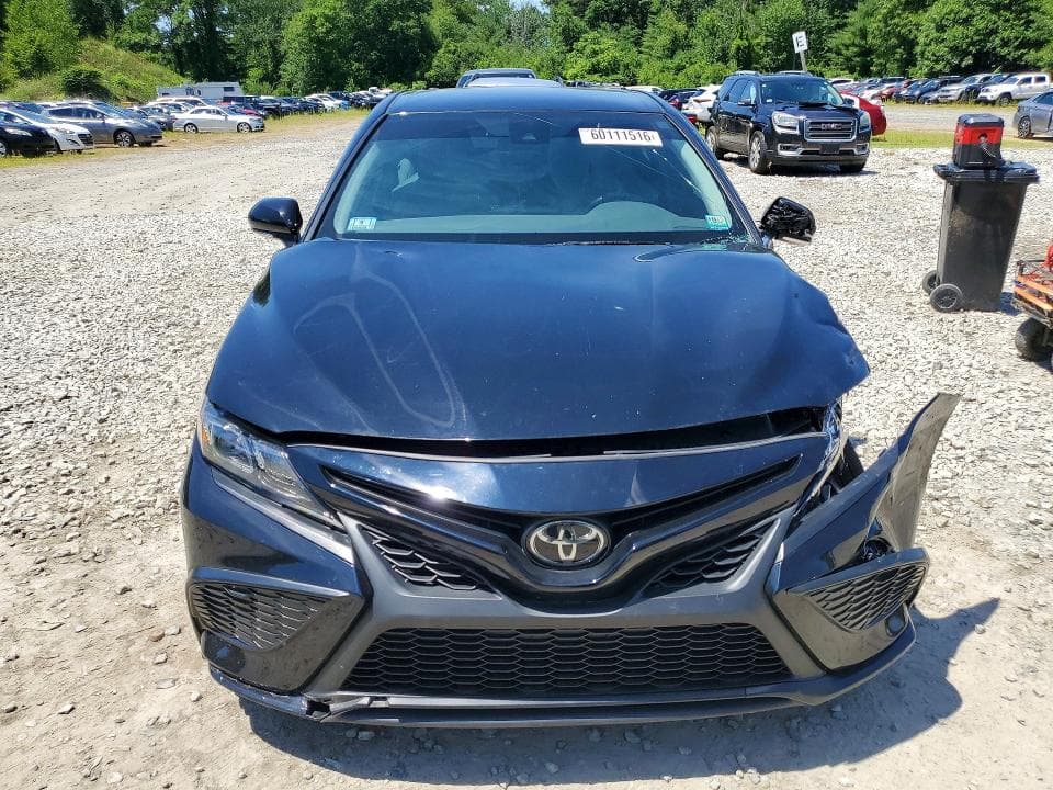 2024 TOYOTA CAMRY SE 5