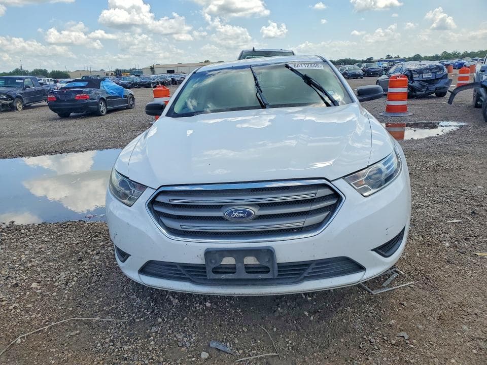 2018 FORD TAURUS SE 5