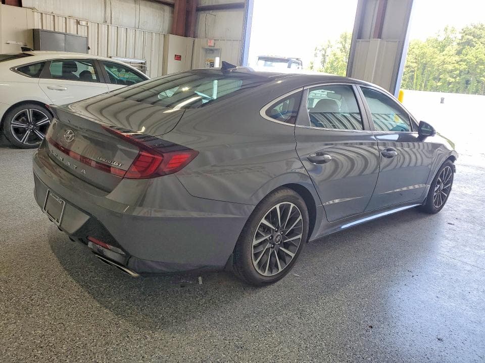 2022 HYUNDAI SONATA LIMITED 3